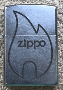 207_Z Logo9 Зажигалка ZIPPO Classic с покрытием Street Chrome™, латунь/сталь, серебристая, матовая, 38x13x57 мм
